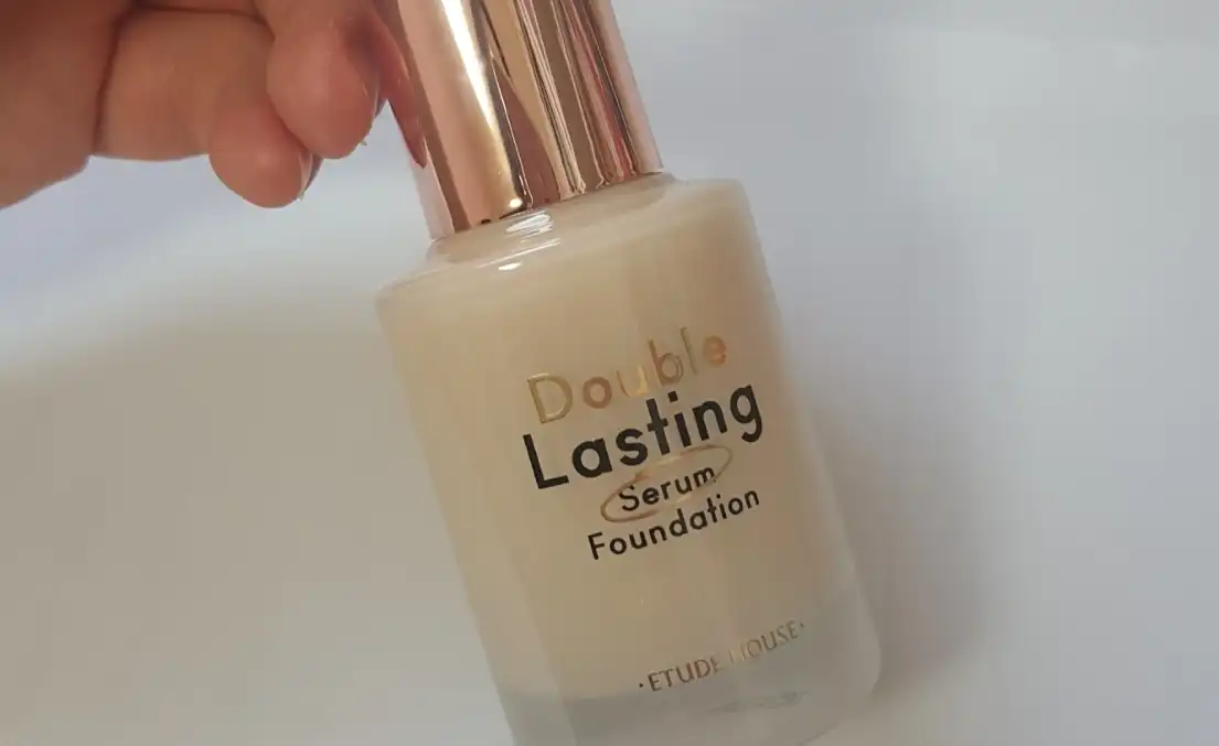 더블래스팅 세럼 파운데이션 [21호 뉴트럴 바닐라]