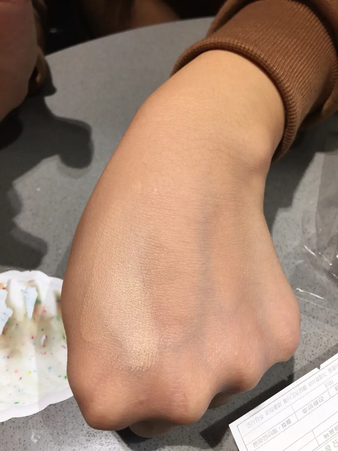선택된 언니의파우치 리뷰 이미지 - [청포도 프레시 파운데이션 [21호 스킨베이지]]