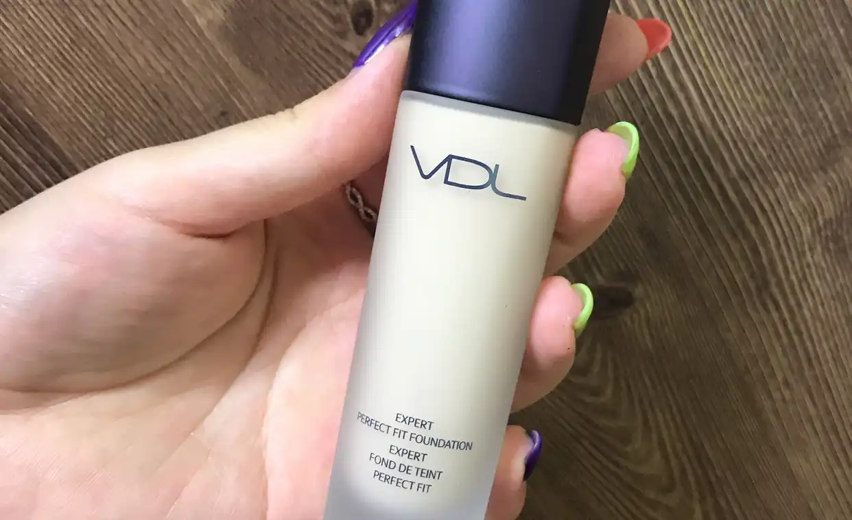 엑스퍼트 퍼펙트 핏 파운데이션[V02]