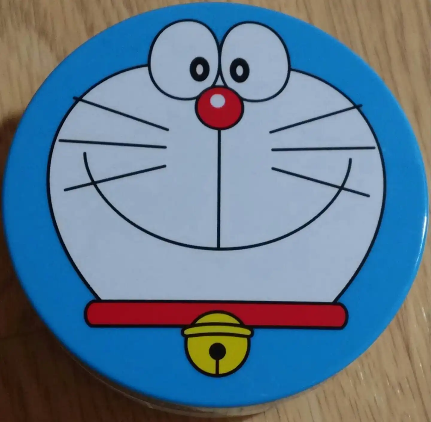 에어 핏  뽀얀 쿠션 (도라에몽 에디션)