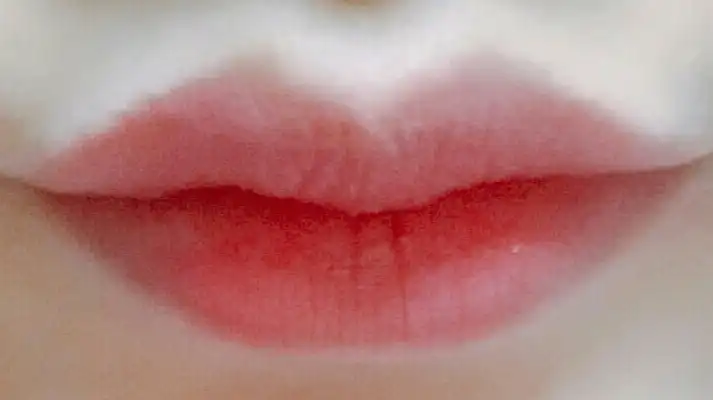 아이소이 불가리안 로즈 립 트리트먼트 밤(퓨어레드)