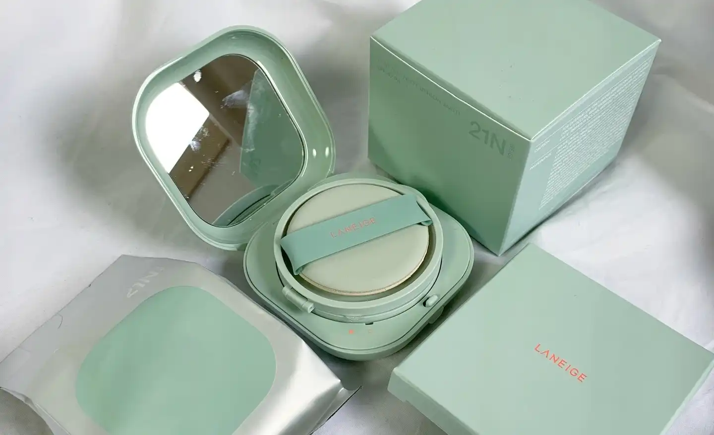 네오 쿠션 글로우 [21N 베이지]