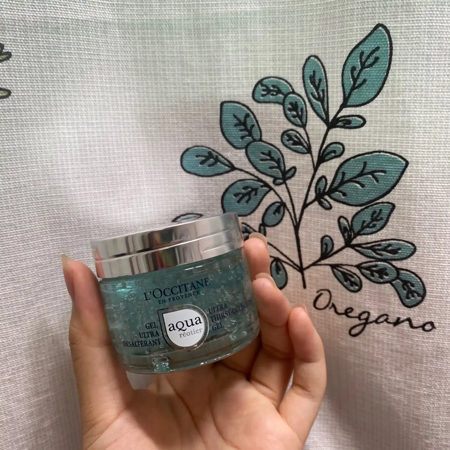 아쿠아 레오티에 울트라 서스트 퀀치 젤