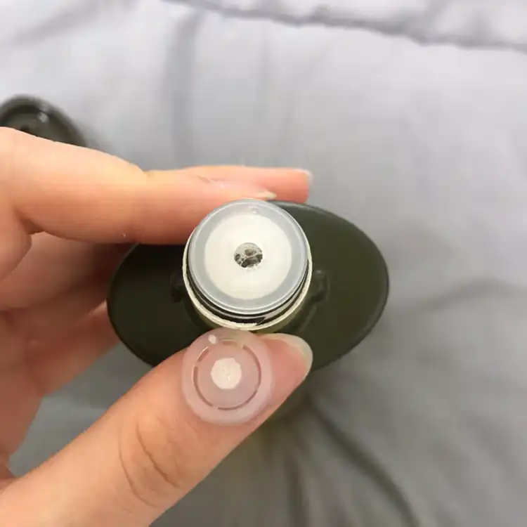 언니의파우치 리뷰 이미지 4 - [미샤 개똥쑥 진정 에센스]