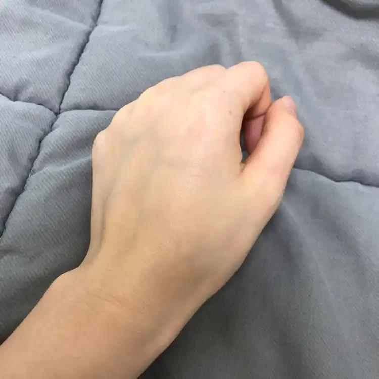 언니의파우치 리뷰 이미지 6 - [미샤 개똥쑥 진정 에센스]