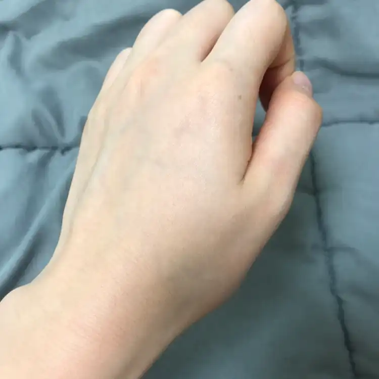 언니의파우치 리뷰 이미지 7 - [미샤 개똥쑥 진정 에센스]