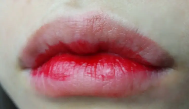 선택된 언니의파우치 리뷰 이미지 - [딜라이트 쉐이킹 틴트 (쉐이킹레드)]