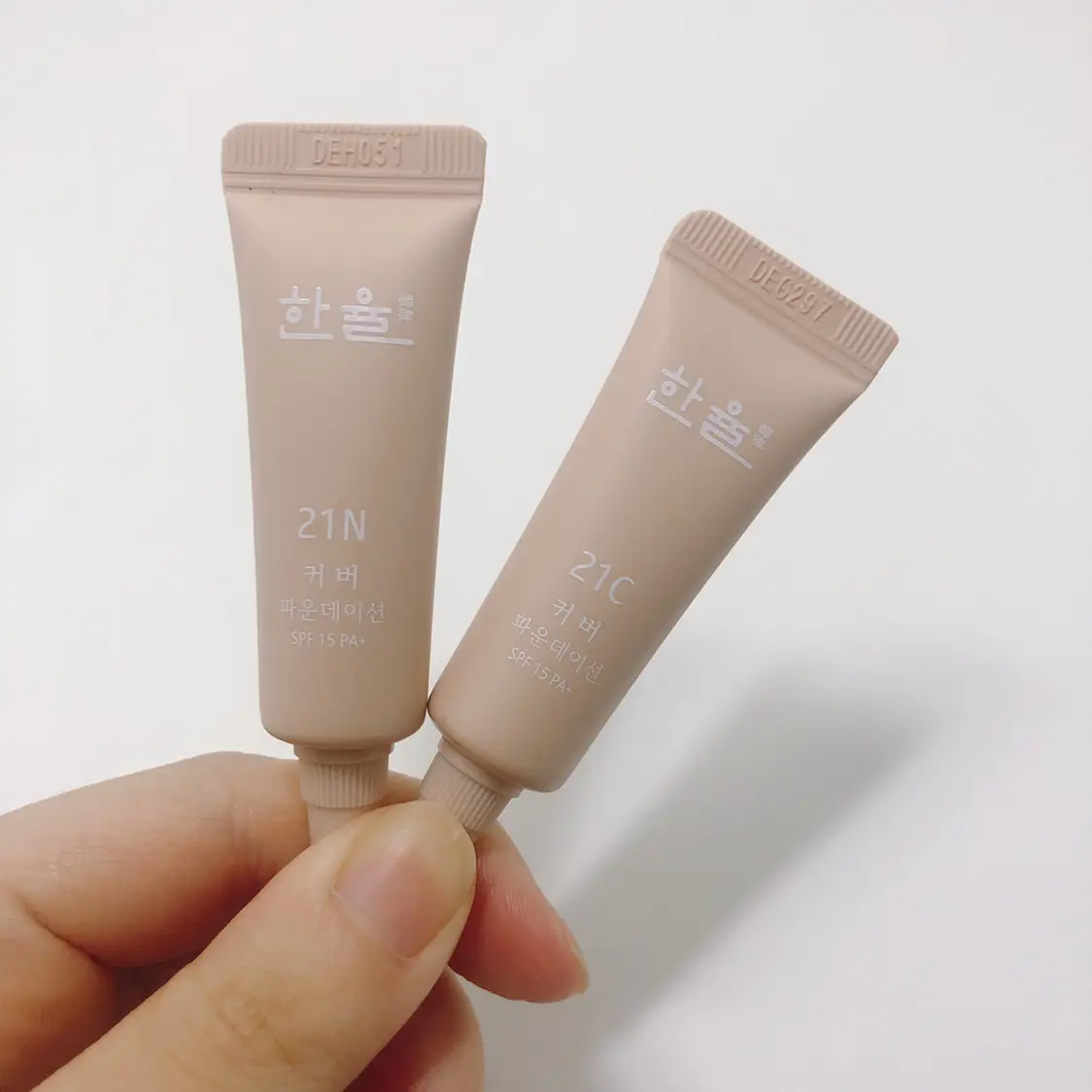 선택된 언니의파우치 리뷰 이미지 - [커버 파운데이션 [21C 화사한 아이보리]]