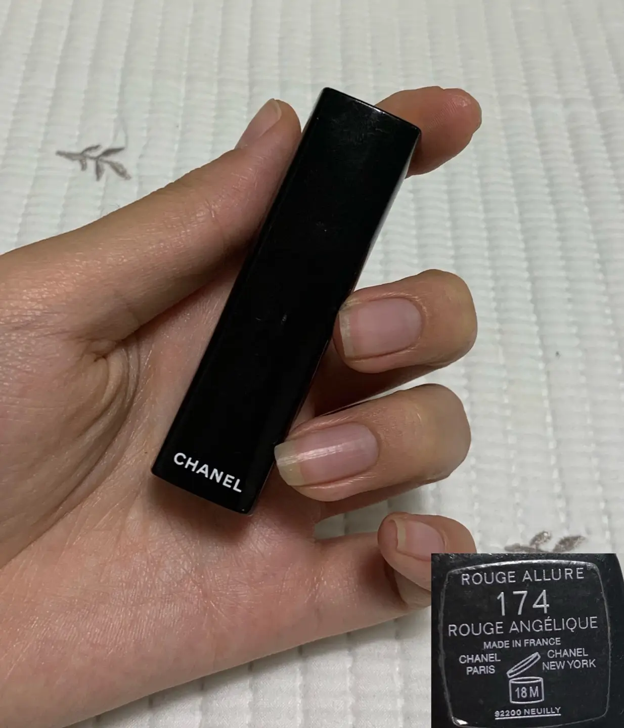 선택된 언니의파우치 리뷰 이미지 - [루쥬 알뤼르 루미너스 인텐스 립컬러 [174 루쥬 안젤리끄]]