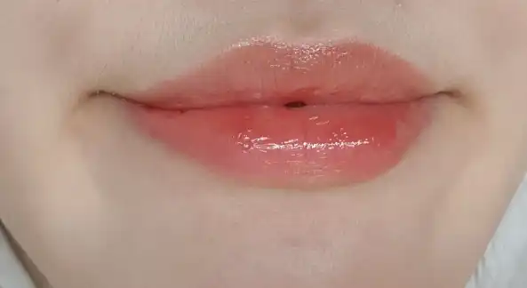 언니의파우치 리뷰 이미지 5 - [베르니 아 레브르 워터 스테인 글로우 [203 리스트릭티드 핑크]]