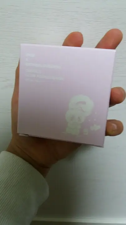선택된 언니의파우치 리뷰 이미지 - [트윙클 글로우 파운쿠션 [21호 라이트 베이지]]