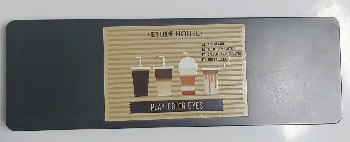 플레이 컬러 아이즈 [카페인 홀릭]