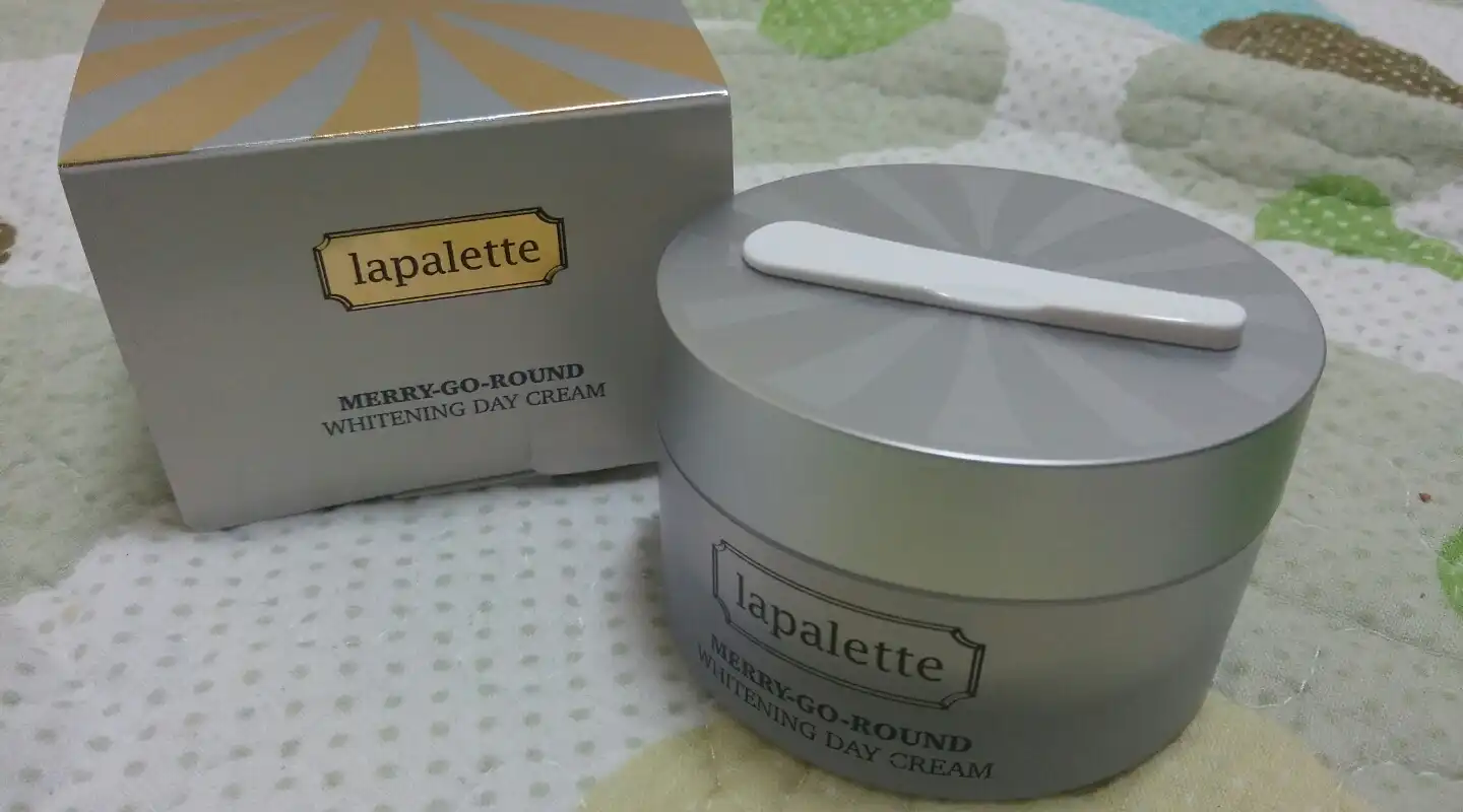 메리고라운드 화이트닝 데이 크림