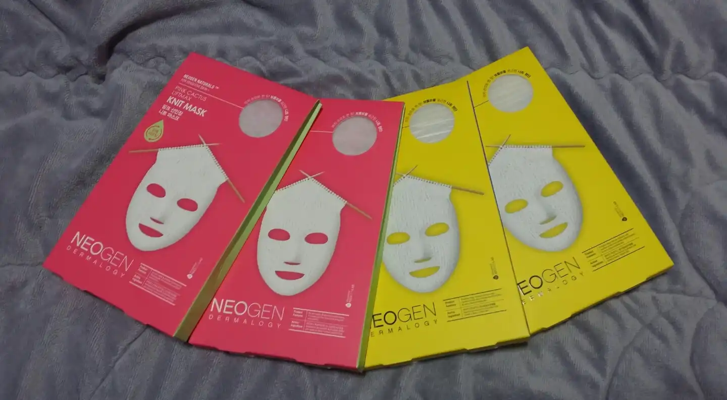 화이트 트러플 하이드라맥스 니트 마스크