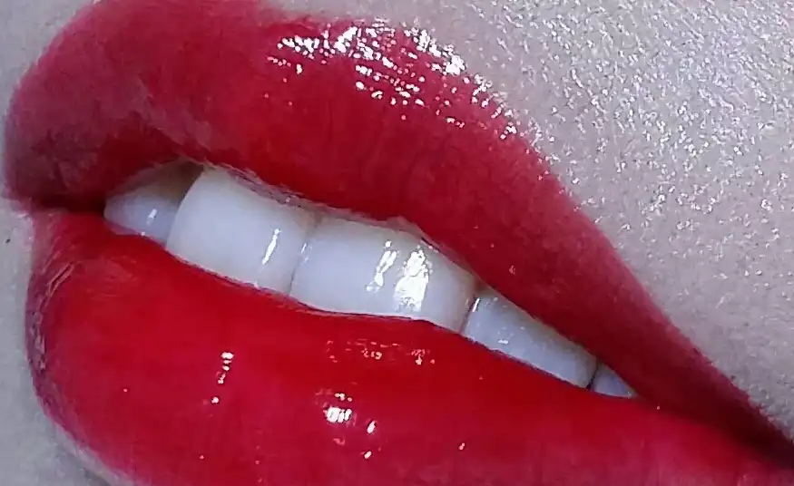 버시컬러 스테인 [리질리언트 루즈]