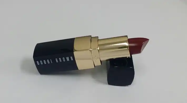 립칼라 번트 레드