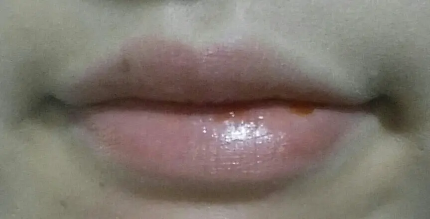 선택된 언니의파우치 리뷰 이미지 - [진저슈가 립밤스틱]