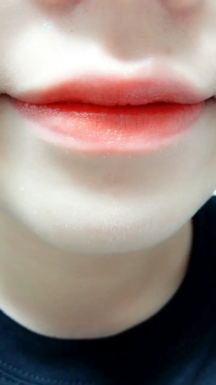 선택된 언니의파우치 리뷰 이미지 - [루쥬 뷔르 꾸뛰르 베르니 아 레브르(8)]
