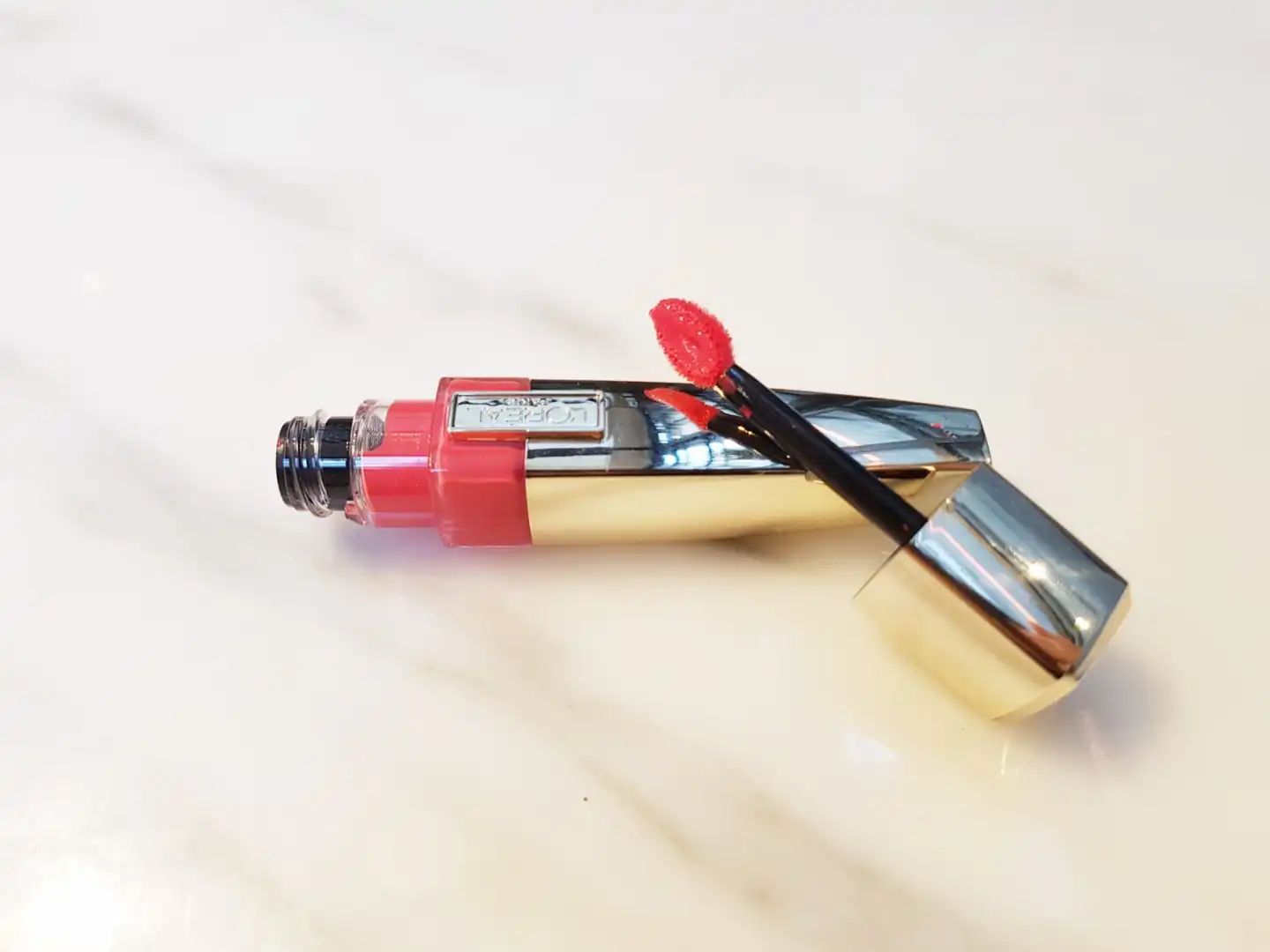 선택된 언니의파우치 리뷰 이미지 - [샤인 카레스 글로스 틴트 [203 라비앙 로즈]]