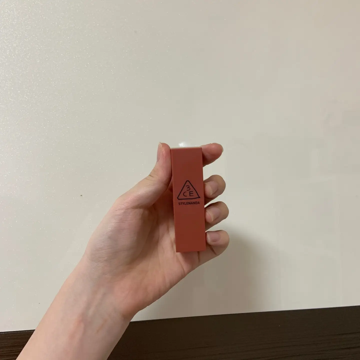 선택된 언니의파우치 리뷰 이미지 - [무드레시피 매트 립컬러 [#115 MUSS]]