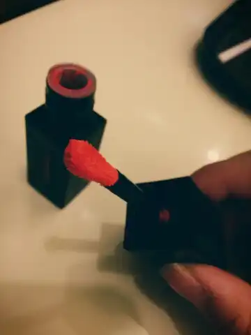 언니의파우치 리뷰 이미지 4 - [페이스잇 레슨 아티스트 핑거 글로스 [OR202 생생피치]]