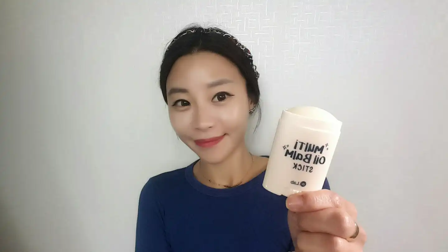 언니의파우치 리뷰 이미지 3 - [물광 밤 스틱]