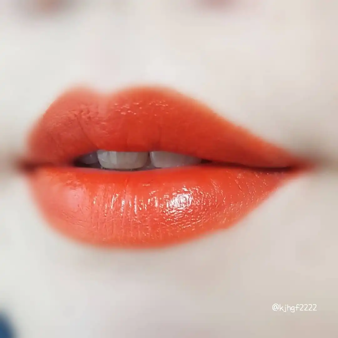 언니의파우치 리뷰 이미지 - [센슈얼 아쿠아 립스틱 [278호 캔디드 오렌지]]