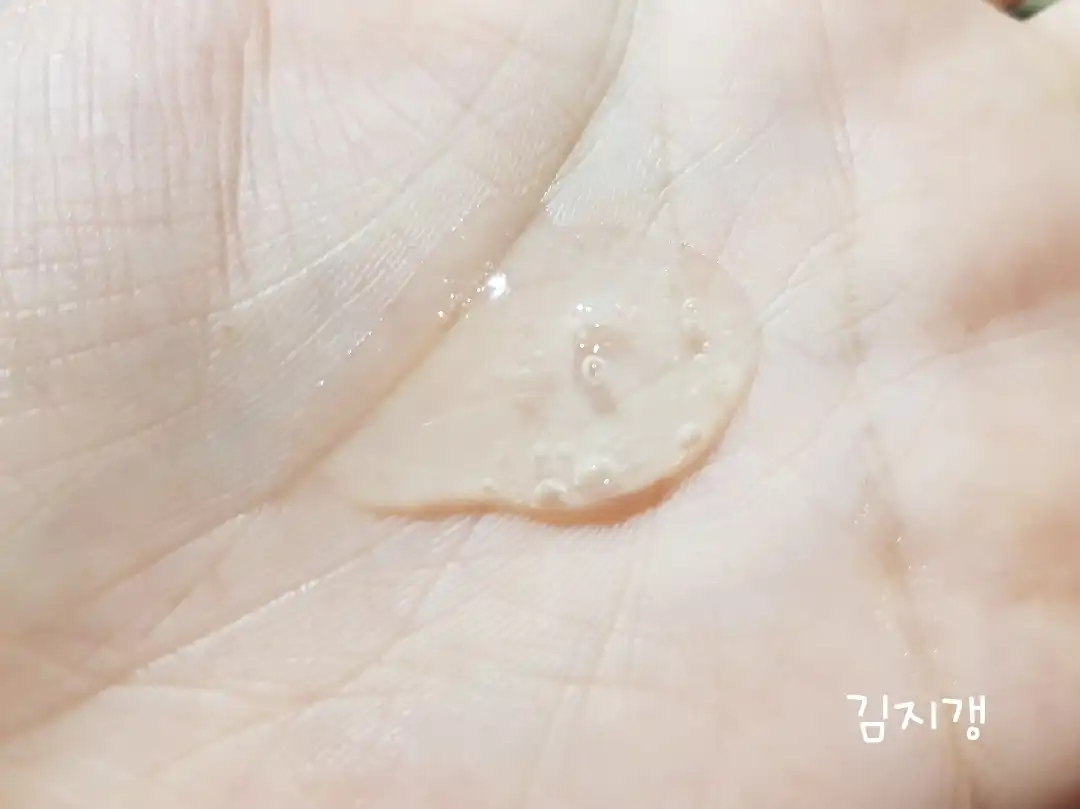 언니의파우치 리뷰 이미지 4 - [불가리안 로즈 블레미쉬 케어 세럼 [잡티세럼]]