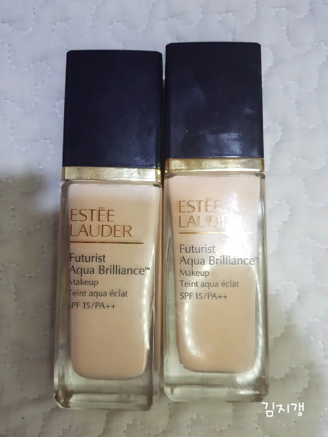 선택된 언니의파우치 리뷰 이미지 - [퓨처리스트 아쿠아 브릴리언스 리퀴드 파운데이션 [쿨바닐라]]