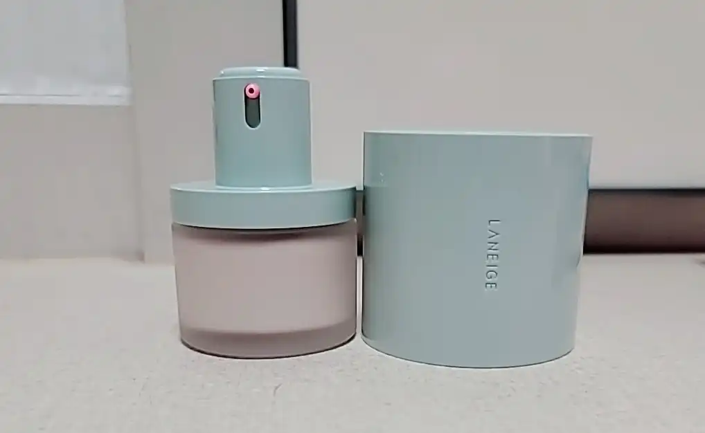 네오 파운데이션 [17C1]