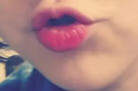 선택된 언니의파우치 리뷰 이미지 - [허니 멜팅 틴트 03호 스트로베리 칩스(러블리)]