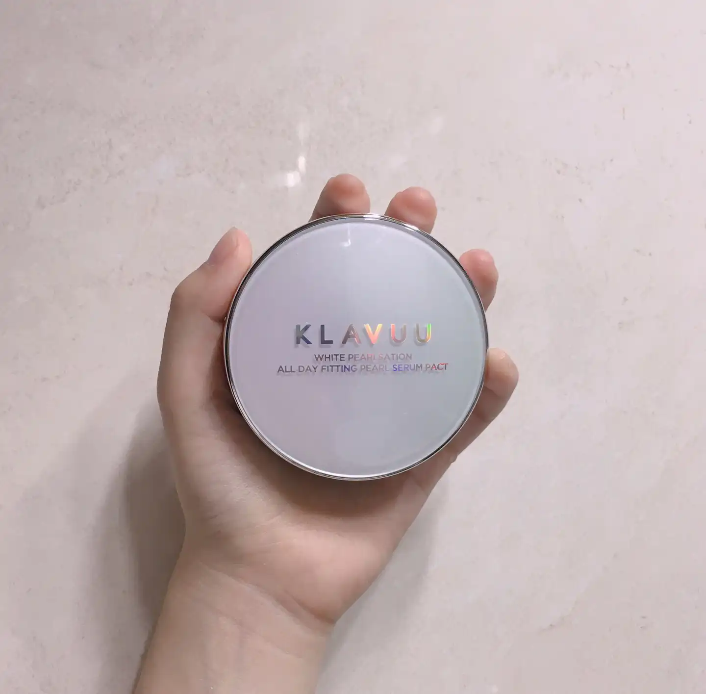 선택된 언니의파우치 리뷰 이미지 - [화이트 펄세이션 올 데이 피팅 펄 세럼 팩트 [21호 화사한 라이트 베이지]]