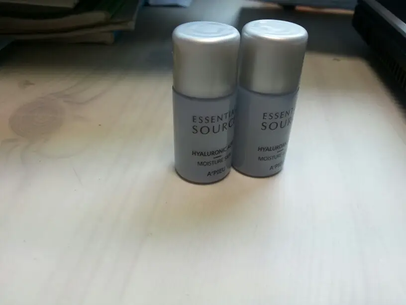 선택된 언니의파우치 리뷰 이미지 - [에센셜 소스 히아루론산 모이스처 스킨]