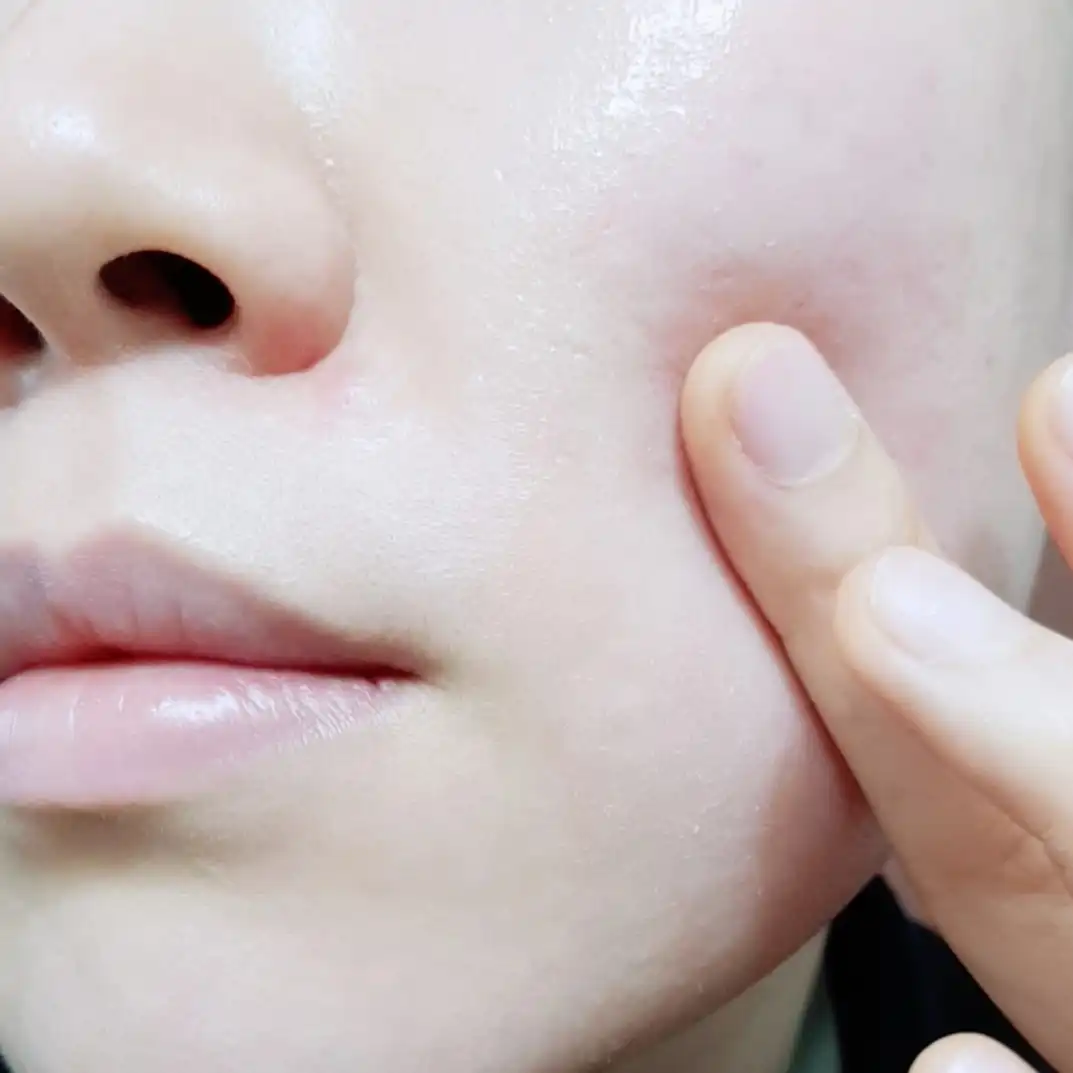 언니의파우치 리뷰 이미지 4 - [하이드레이팅 올인원 글로우 컨센트레이트 앰플]