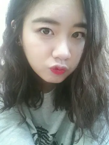 선택된 언니의파우치 리뷰 이미지 - [러블리믹스 아쿠아틴트 01 쥬이시 체리]