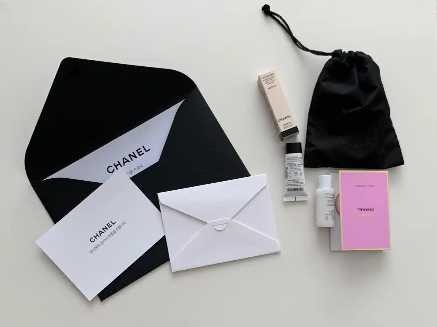 언니의파우치 리뷰 이미지 2 - [레 베쥬 립밤 [미디움]]