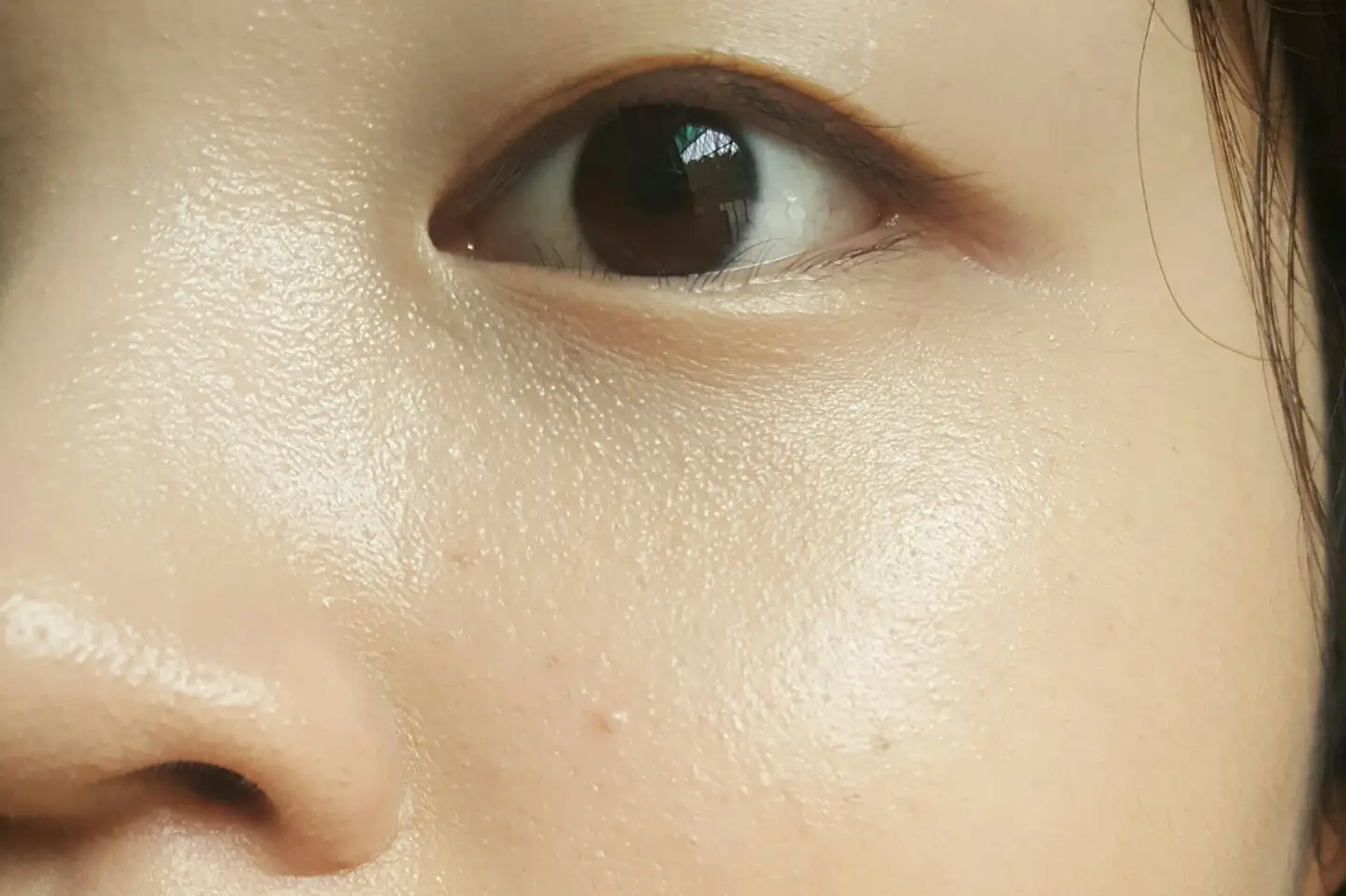 선택된 언니의파우치 리뷰 이미지 - [더페이스샵 CC 롱래스팅 쿠션 SPF50+ PA+++ (마이크) V201 애프리콧베이지]