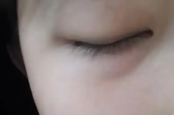 언니의파우치 리뷰 이미지 6 - [컨실러 듀얼베일 V107 아이보리베이지]