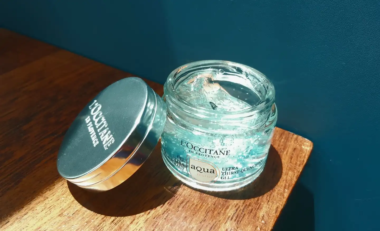 아쿠아 레오티에 울트라 서스트 퀀치 젤