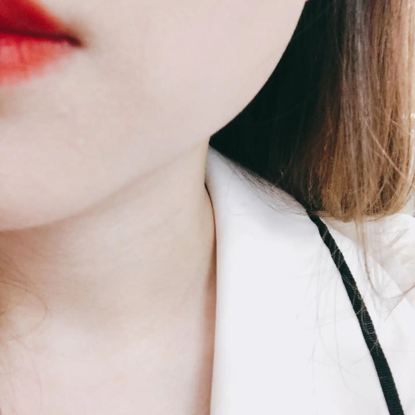 언니의파우치 리뷰 이미지 8 - [컬러스테이 메이크업 파운데이션 지복합용 [180호]]