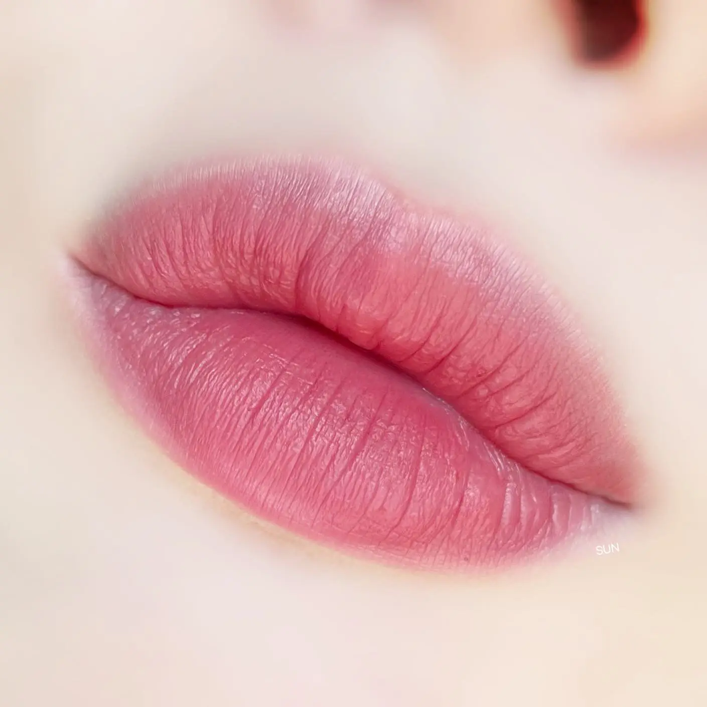 선택된 언니의파우치 리뷰 이미지 - [노웨어 더스키브라운 컬렉션 립스틱 [번트]]