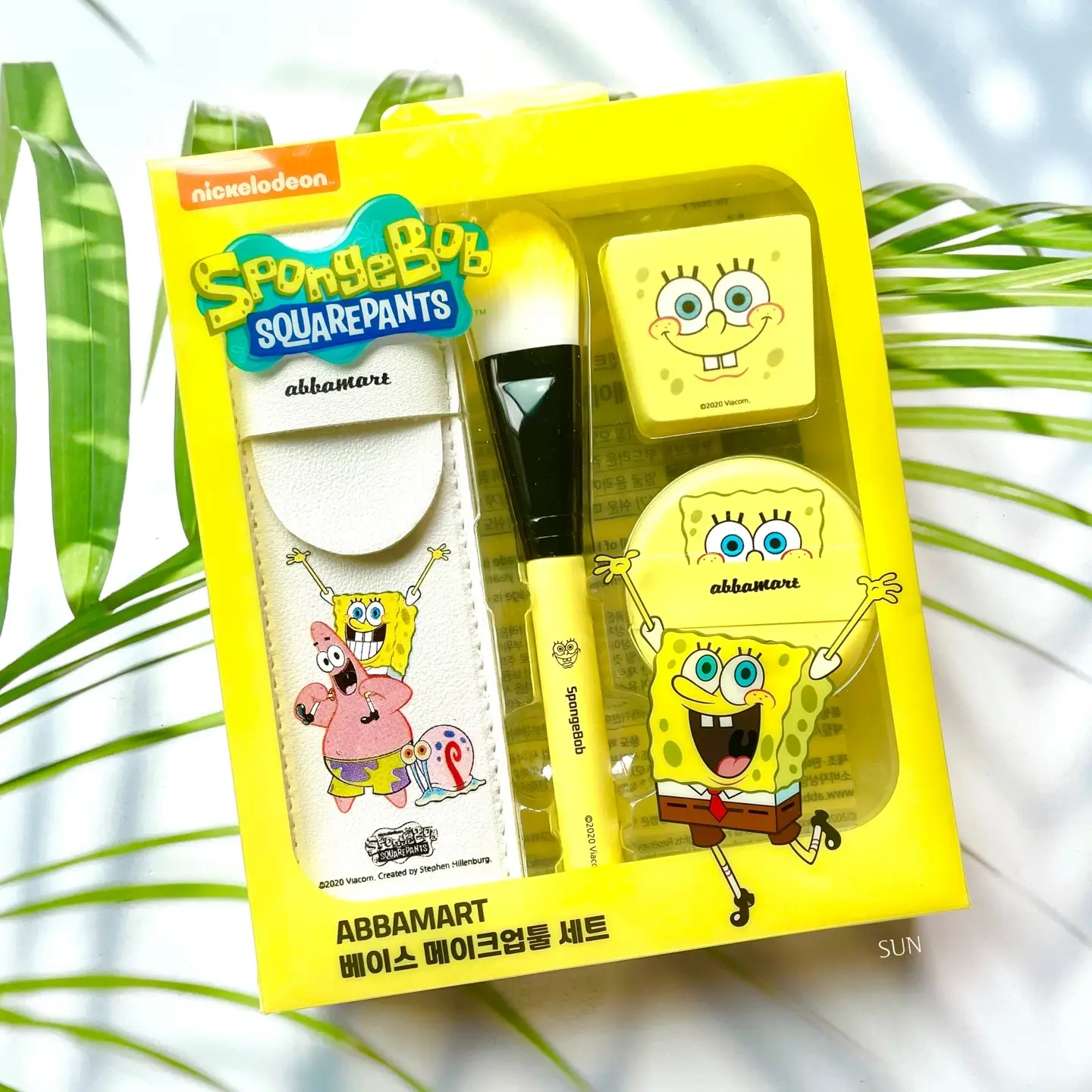 선택된 언니의파우치 리뷰 이미지 - [스폰지밥 베이스메이크업툴 세트]