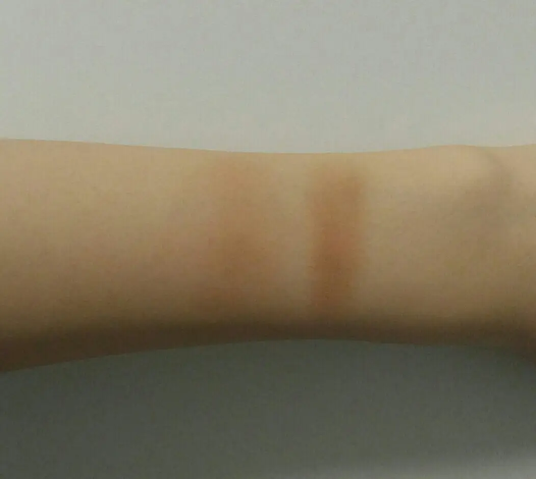 선택된 언니의파우치 리뷰 이미지 - [싱글 아이섀도우 12.코스모브라운]