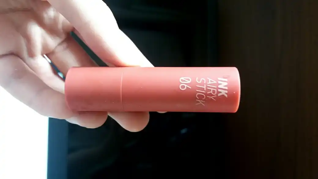 잉크 더 에어리벨벳 스틱 [04 매력보스]