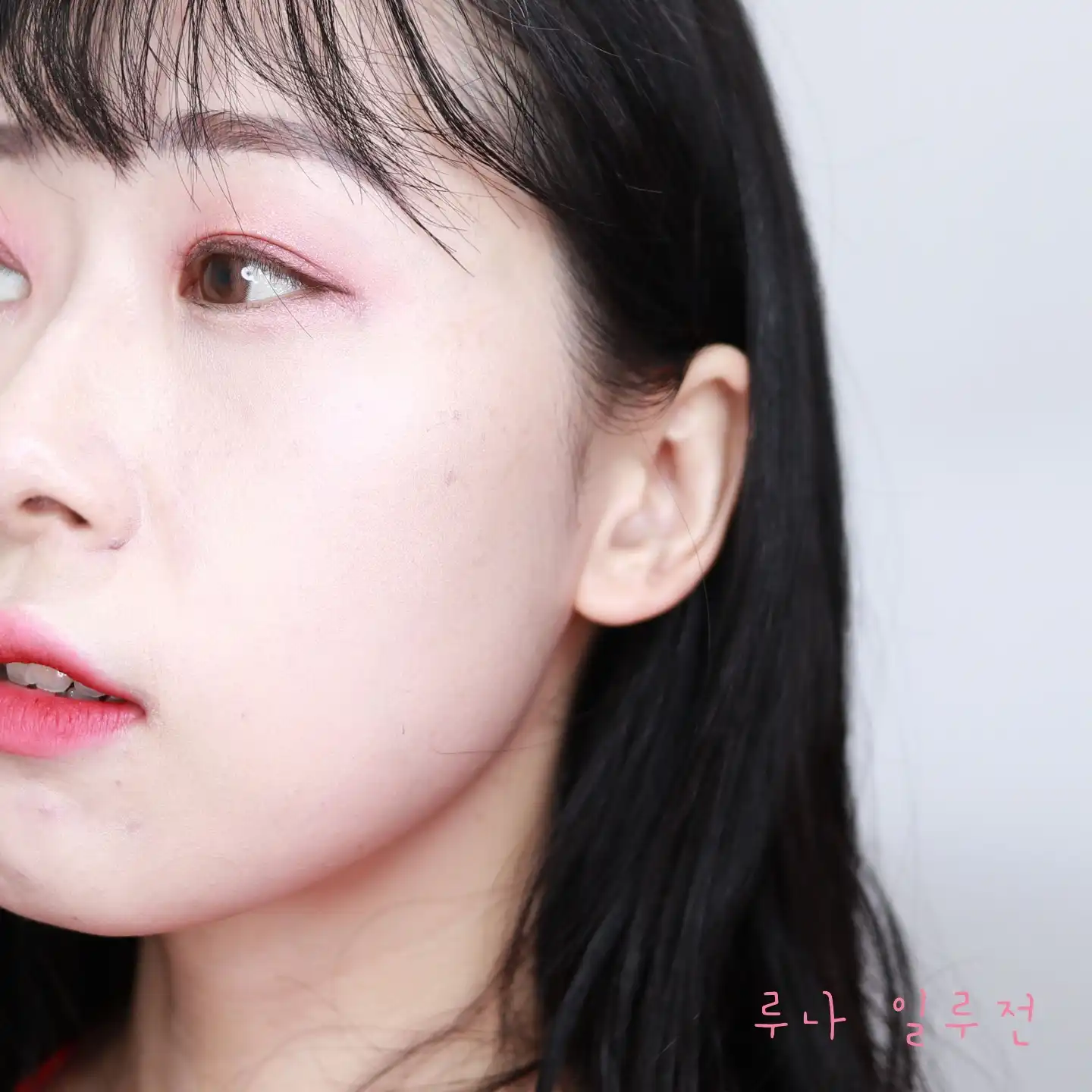 언니의파우치 리뷰 이미지 8 - [이터널 샤인 일루미네이팅 팔레트]