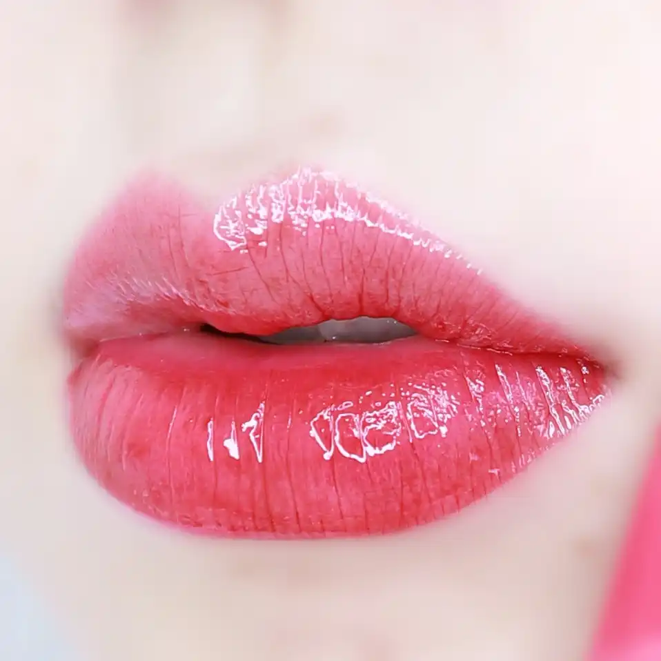 언니의파우치 리뷰 이미지 6 - [앙큼라이어 코팅틴트 [09 수박바먹은척]]