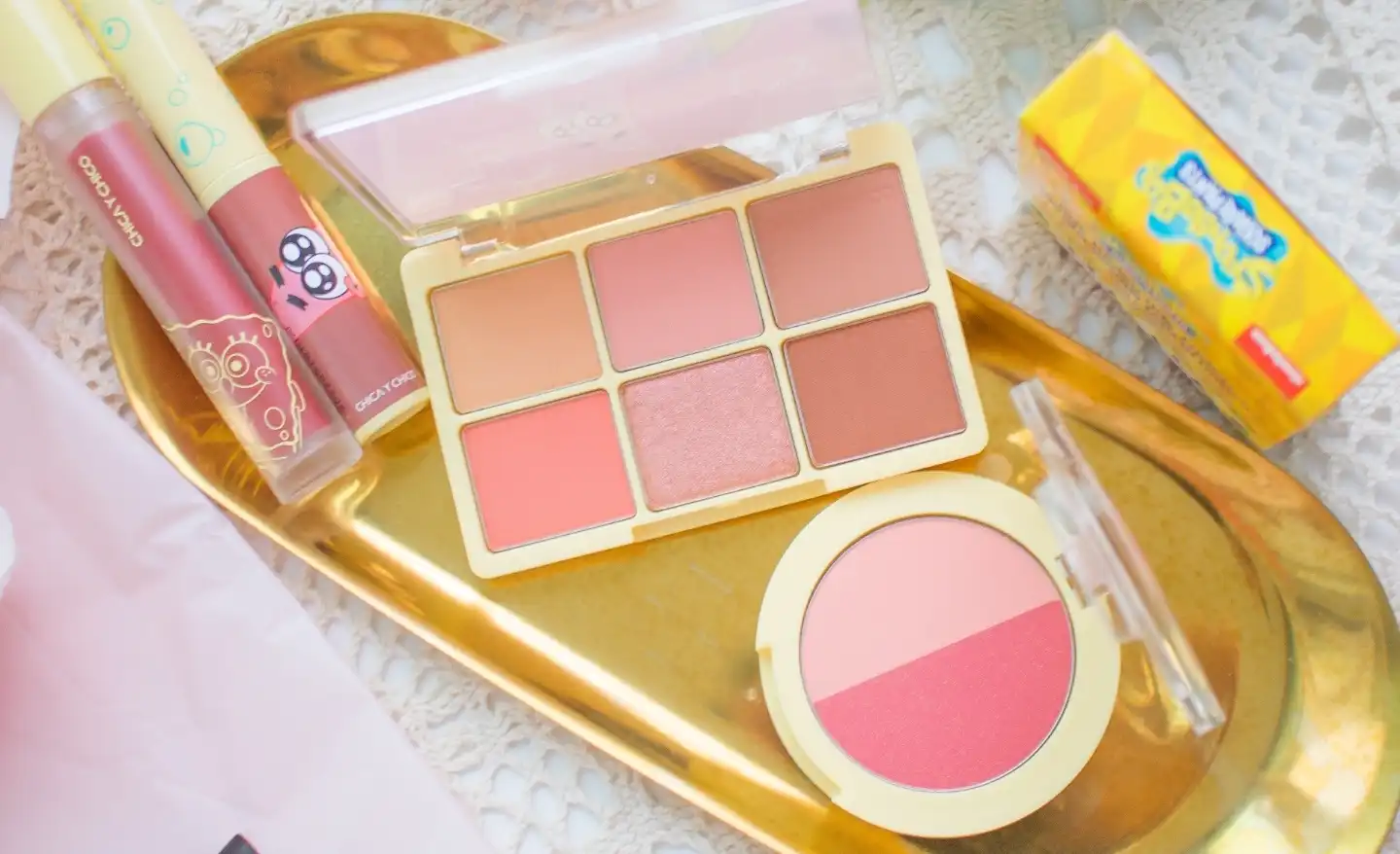 스폰지밥 원 해피 원샷 아이팔레트 [디어러브]