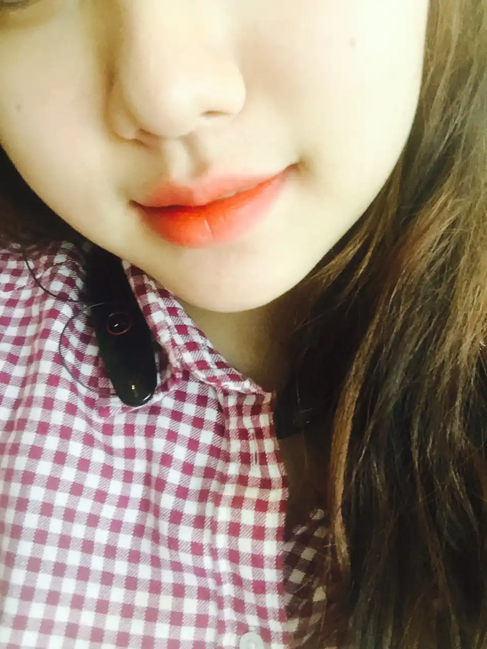 언니의파우치 리뷰 이미지 4 - [버진 키스 틴티드 립 (AD) M05 버진 오렌지]