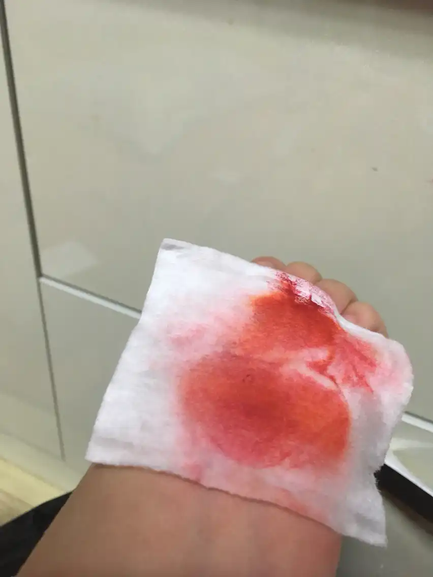 언니의파우치 리뷰 이미지 4 - [라스트 벨벳 립 틴트 [04 무드갑]]