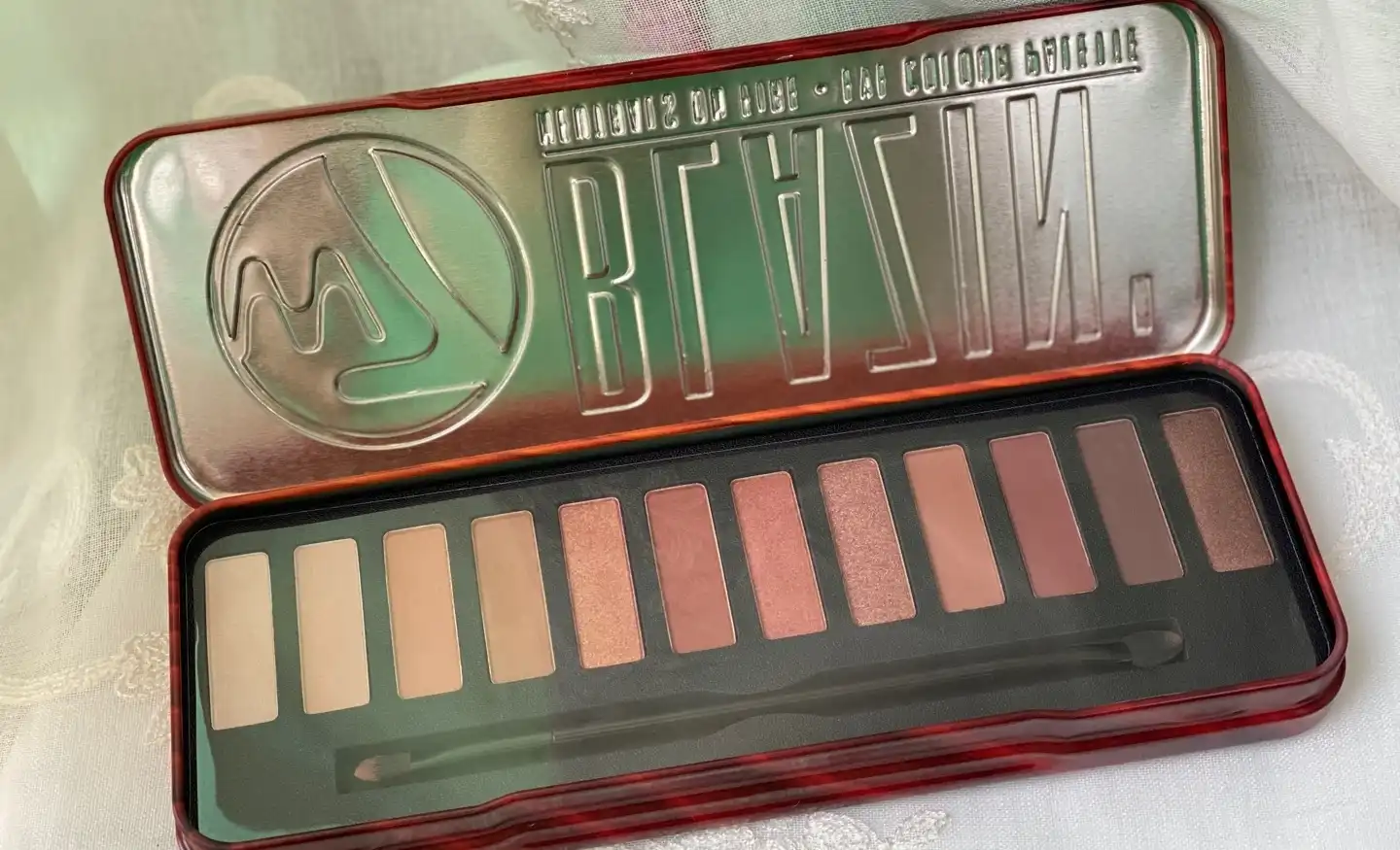 프리티 플리즈 아이섀도우 팔레트